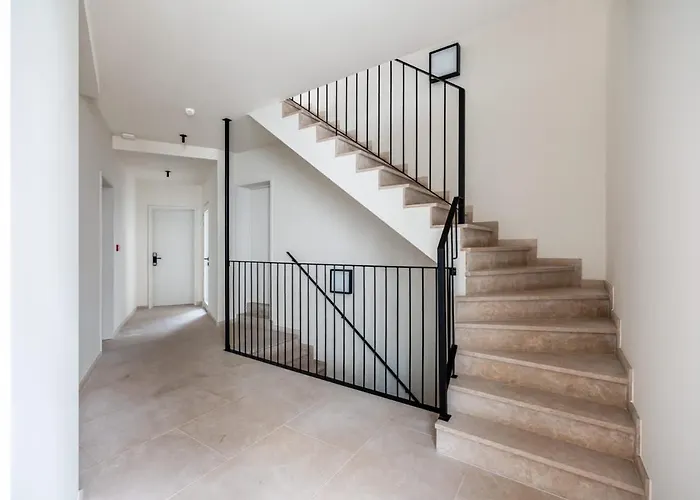 Huswell - Chic Duplex Studio With High-Quality Finishes In Ghent Center